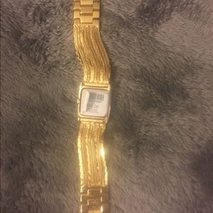Chico's Jewelry - NWT Chicos good watch Chico's Jewelry - NWT Chicos good watch